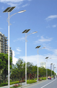 <b>5-12米太阳能路灯</b>